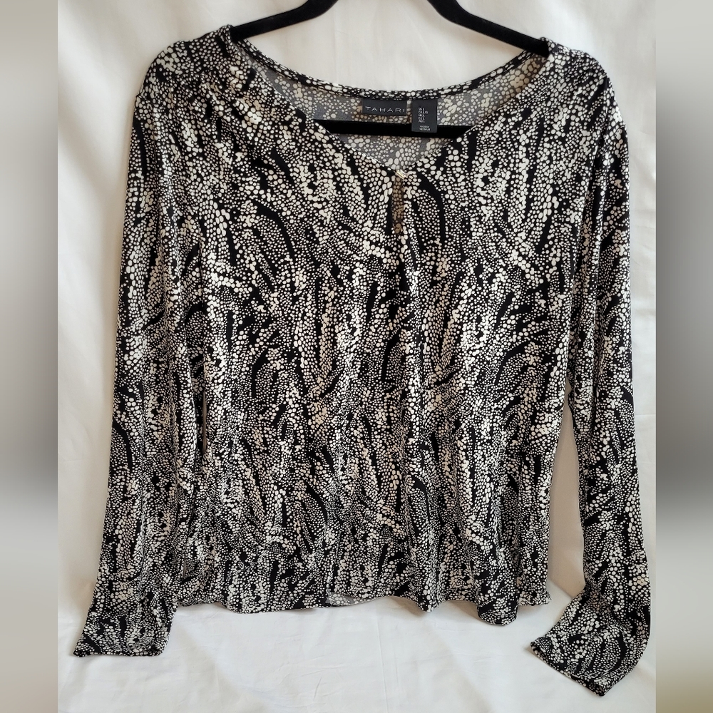 Tahari Black and White Long-Sleeve top